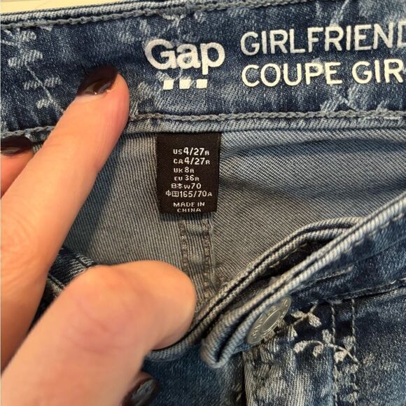 Gap Girlfriend Coupe Jeans with White Floral Print size 4 - Picture 4 of 7